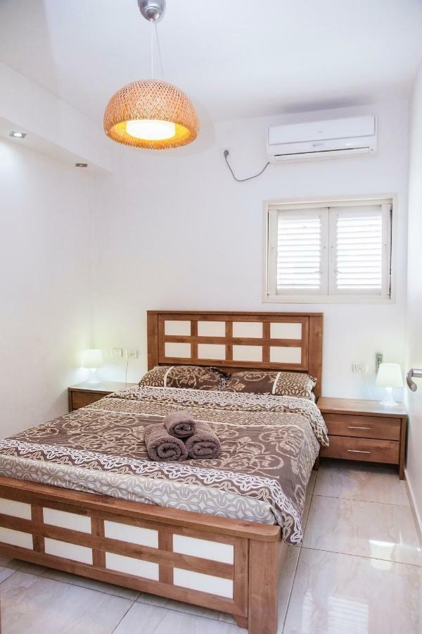 Apartments4You Dinara Bat Yam Luaran gambar