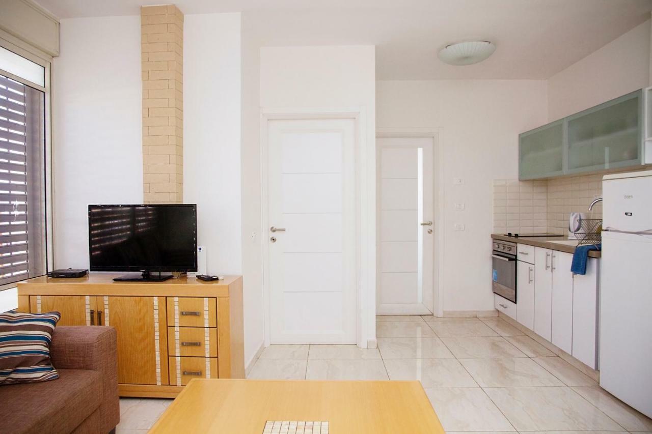 Apartments4You Dinara Bat Yam Luaran gambar