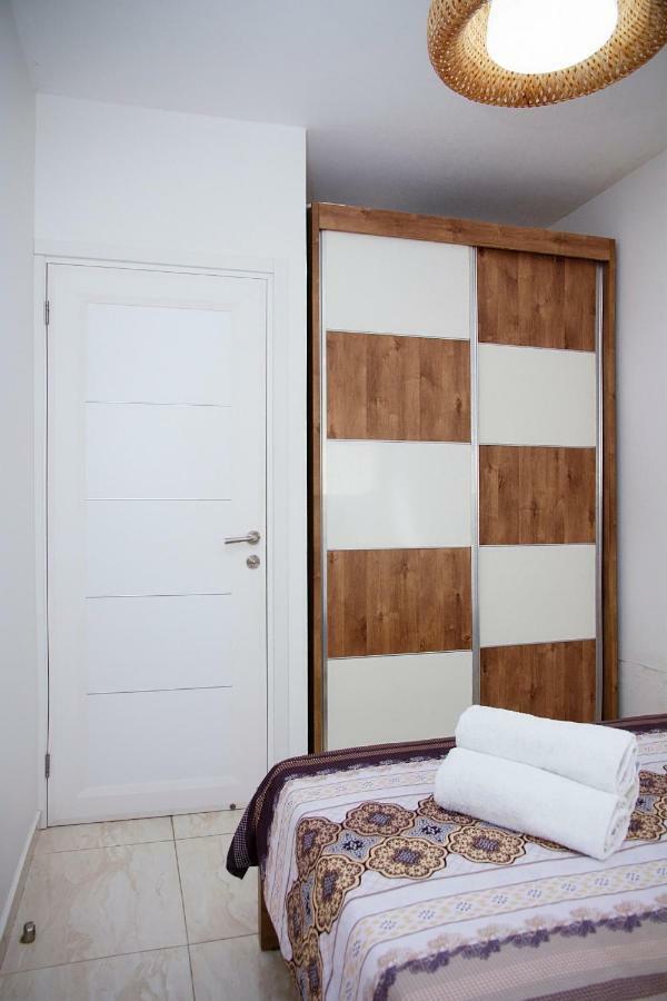 Apartments4You Dinara Bat Yam Luaran gambar